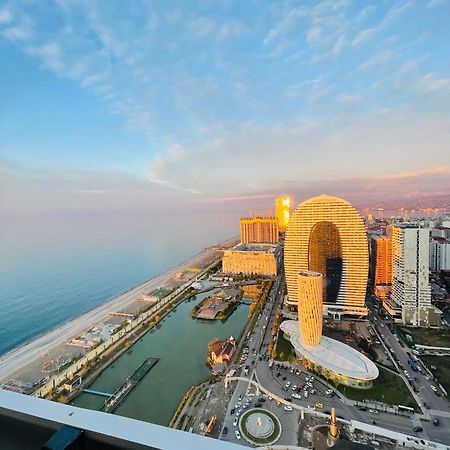 Luxury Batumi Hotel Exteriör bild