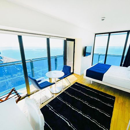 Luxury Batumi Hotel Exteriör bild