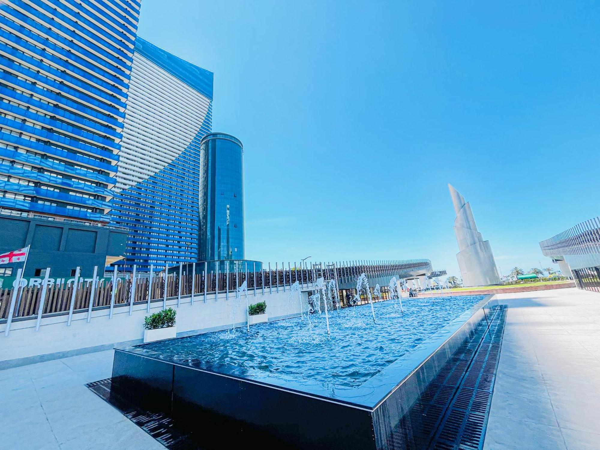 Luxury Batumi Hotel Exteriör bild